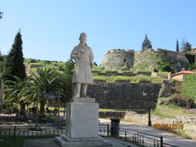First glimpse of the castle