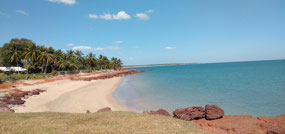 Dundee Beach