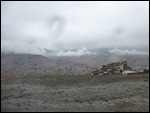 Glimpse of mountains 