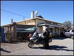 Manna hill road house