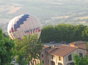 Balloon struggling to takeoff