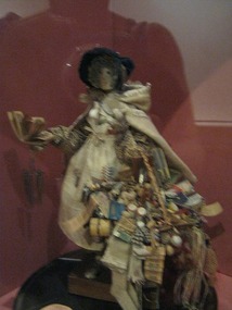 Peddlar doll