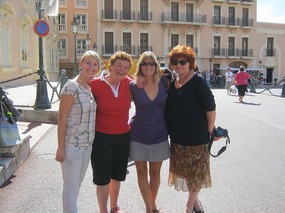 Edwige, Chris, Anne-Sophie, Marie-Claude