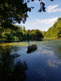 A Halensee boat