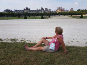 A wife at the chateau