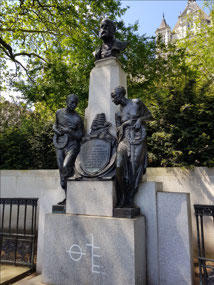 The Plimsoll statue