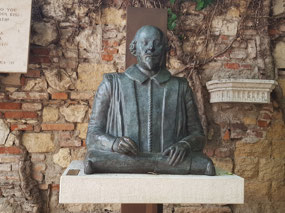 The Shakespeare statue