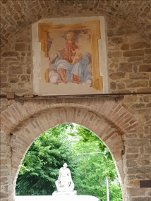 A lovely fresco at Poggio Cupro
