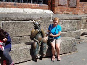 The Devil and a small statue!