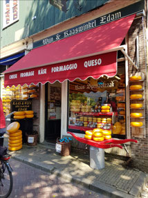 A cheese shop in Edam