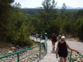 Heading down to Kravica falls