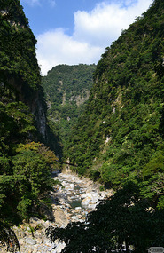 Shakandan trail