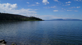 Yellowstone Lake2