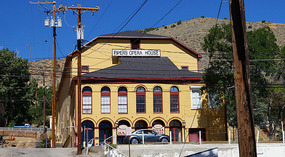 Virginia City11