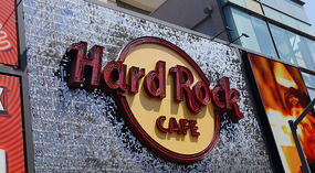 Hollywood12