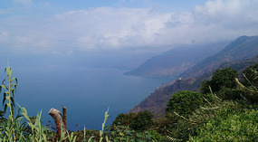 Lago Atatlan2