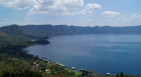 Lago de Coatepeque3