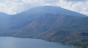 Lago de Coatepeque8
