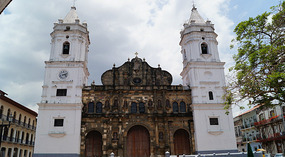 Panama City33