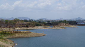 Lago Bayano2