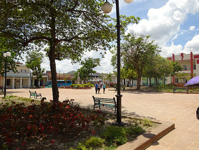 Holguin17