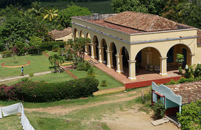 Manaca Iznaga7