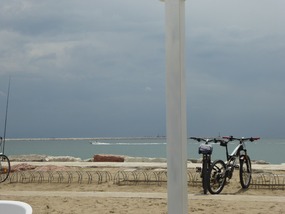 Bikes to the beach