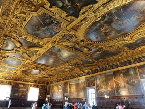 Ceiling of Great Council chamber