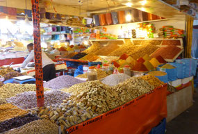 Nuts & spices