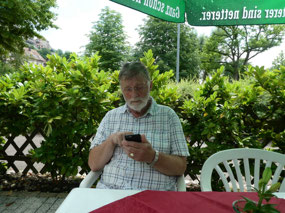 Internet signal search