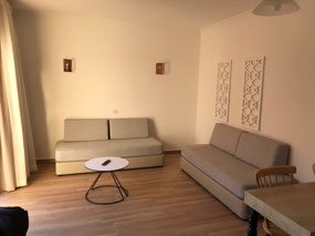 Suite lounge