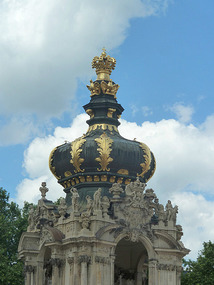 Crown tower