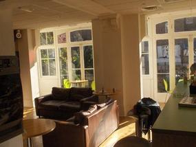 The nice little bar and lounge in the Ace.