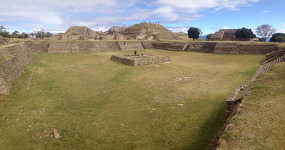 Click on this panorama photo to better appreciate 