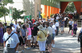 Crowds arriving as we leave