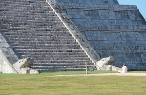Pyramid of Kukulcan - El Castillo - The Castle