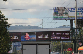 This street wide billboard kept on changing