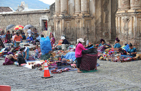 Hawkers having set up by El Carmen