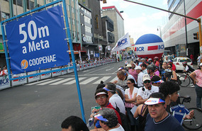 BCR sponsored bike race in Avenida 2