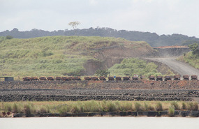 Stop bank for the new canal