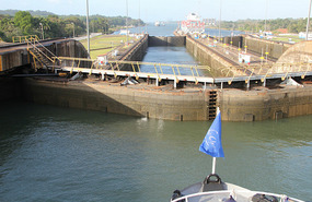 Lower chamber in background