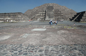 Pyramid of the Moon