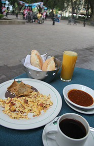 Breakfast by the zocola