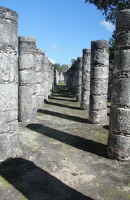 Grupo de las Mil Columnas