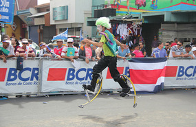 BCR sponsored bike race in Avenida 2