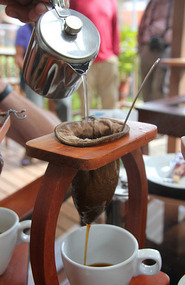 Costa Rican's Café Tradicional style coffee