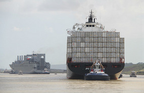 Out into Lake Gatun