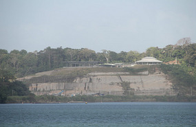 Visitor's Centre above the new canal @ Gatun