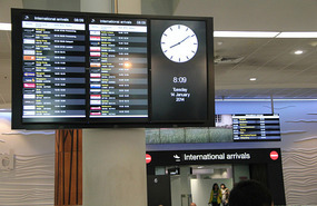 Auckland airport ... now to get home & the lawns!