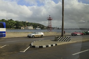 Looking across to Estatua de Cristo